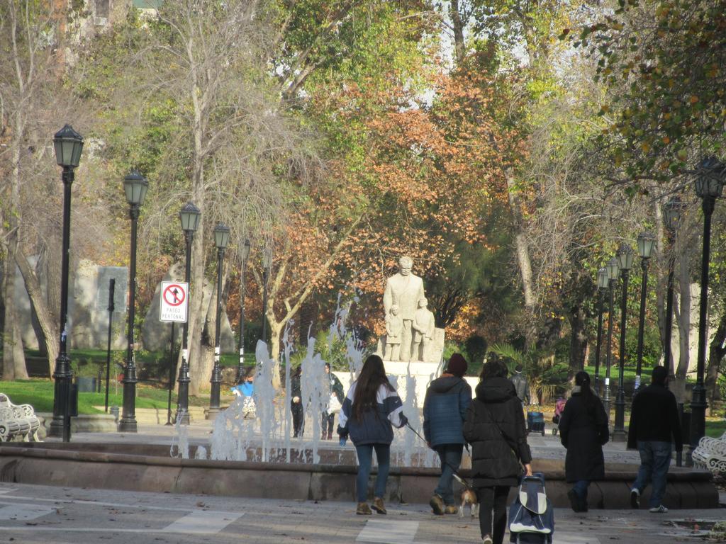 산티아고 Departamento Paseo Bulnes Metro La Moneda 아파트 외부 사진