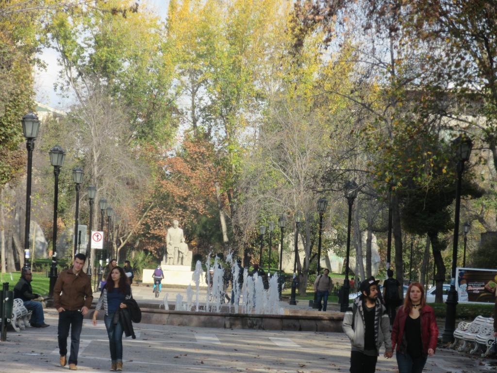 산티아고 Departamento Paseo Bulnes Metro La Moneda 아파트 외부 사진