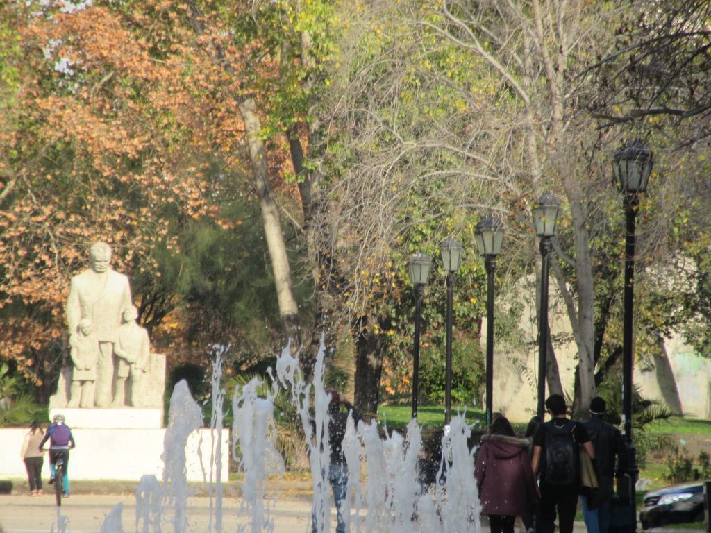 산티아고 Departamento Paseo Bulnes Metro La Moneda 아파트 외부 사진